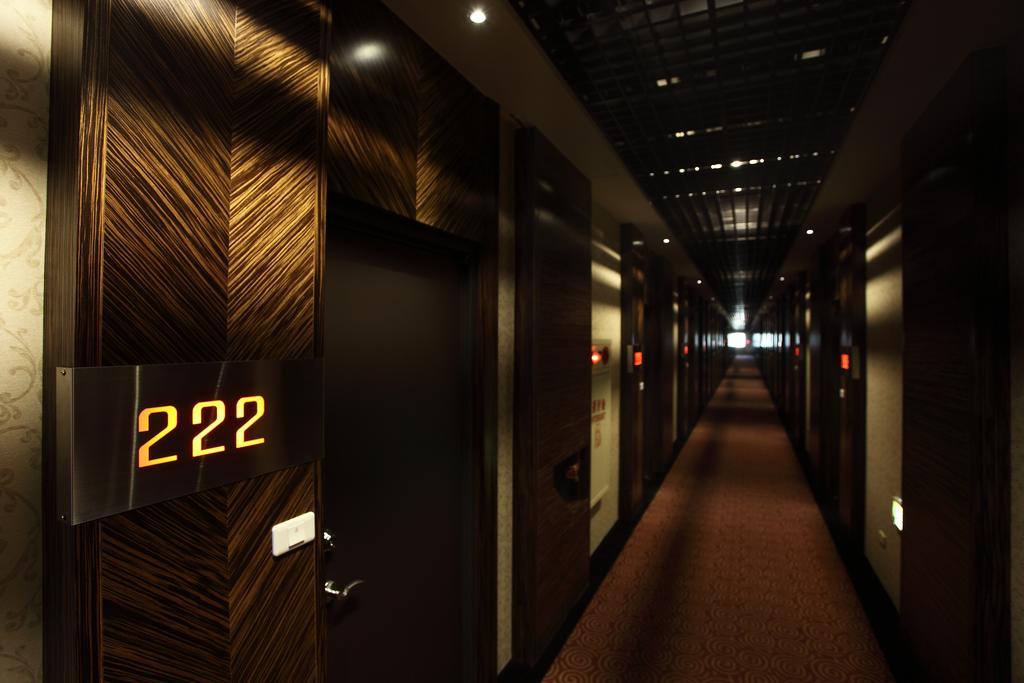 Chia Shih Pao Hotel Taibao Exterior photo