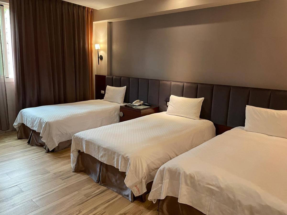 Chia Shih Pao Hotel Taibao Exterior photo
